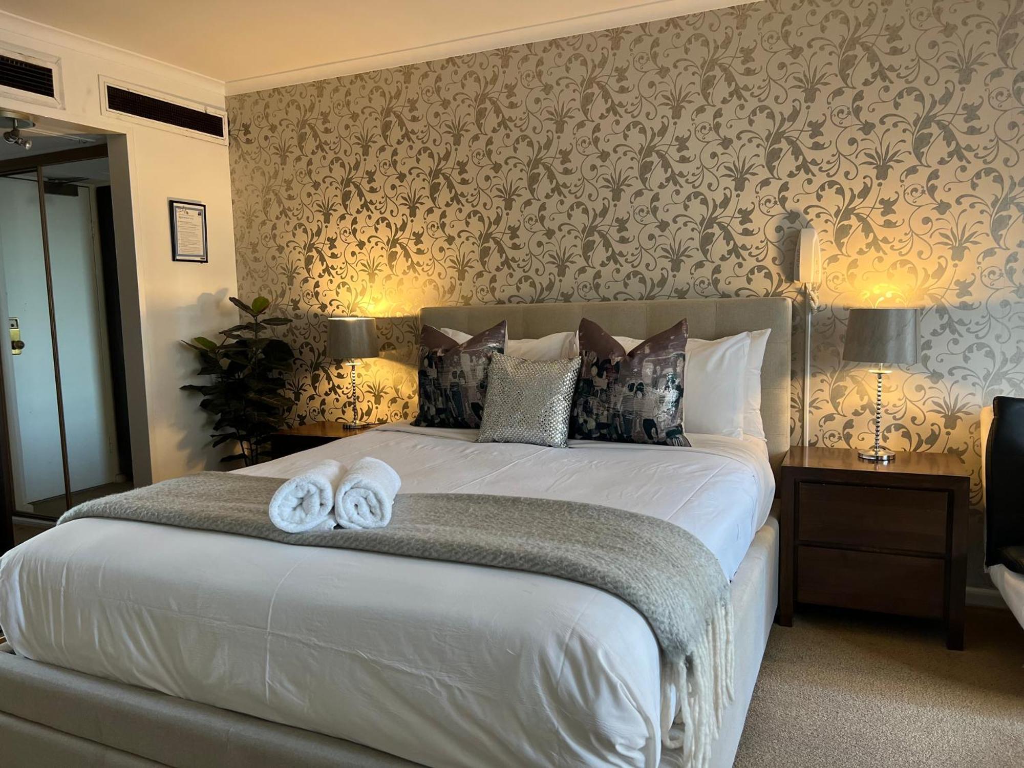Sydney Hyde Park Private Apartments By Paxsafe Zewnętrze zdjęcie
